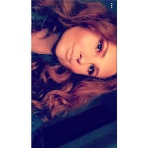 Meet your Posher, Leah